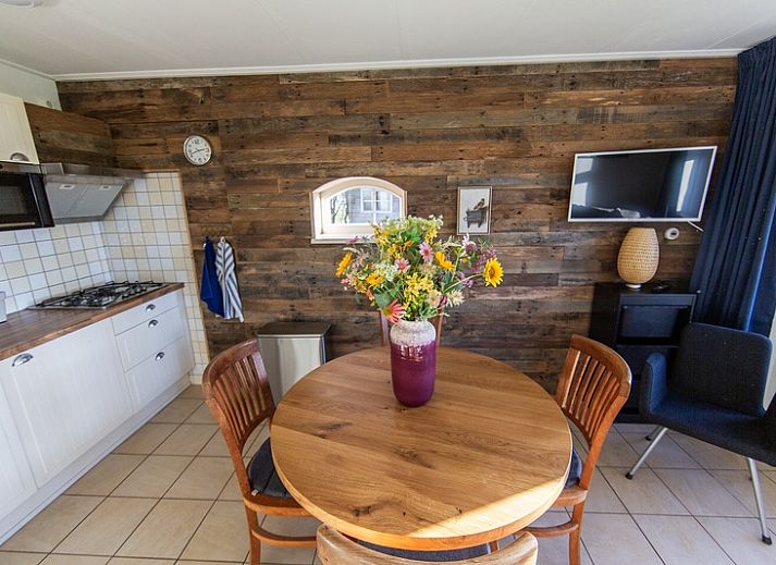 The Oostkaap - Tureluur accommodation in Oosterend, Texel with rural surroundings.