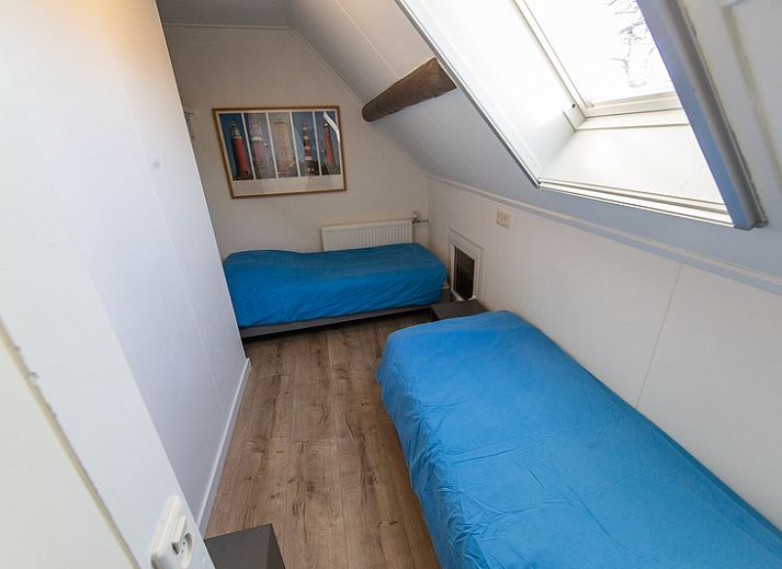 De Oostkaap - Tureluur vacation home in Oosterend, Texel overlooking meadows from the terrace.