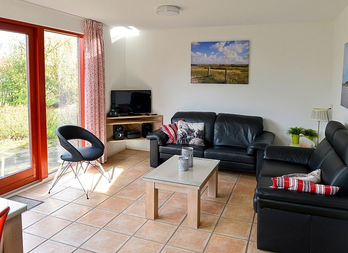 Typ II+ - Ferienhaus Nr. 35 Skor in Oosterend, Texel mit sonniger Terrasse und gruenem Garten.