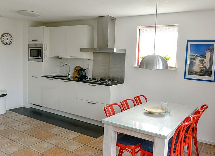 Typ II+ - Ferienhaus Nr. 35 Skor in Oosterend, Texel mit sonniger Terrasse und gruenem Garten.