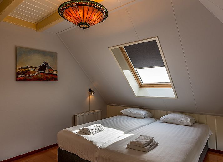 Cozy living room in 13 - Dukaat - allotment, vacation home in Oosterend, Texel, with comfortable seating.