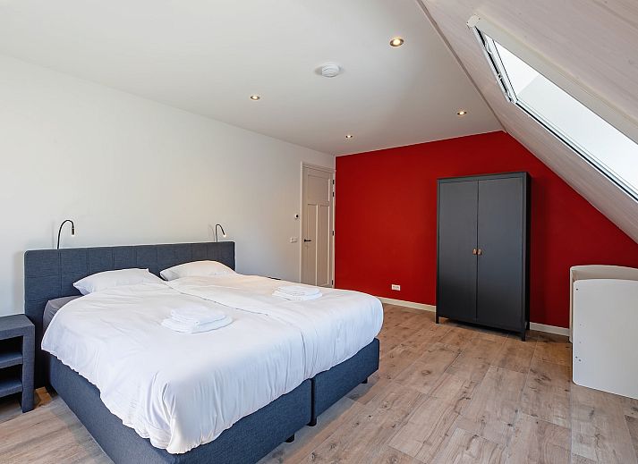 Lichte en ruime woonkamer in vakantiehuis 46 - Nieuw Zeeland, Oosterend, Texel.