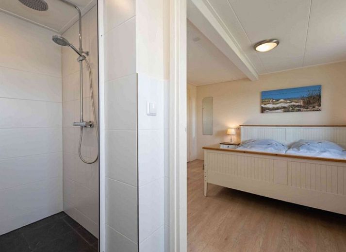 Entspannen Sie sich auf der Terrasse von Het plaatsje van Jos en Anneke, Ferienhaus in Zuid-Eierland, Texel.