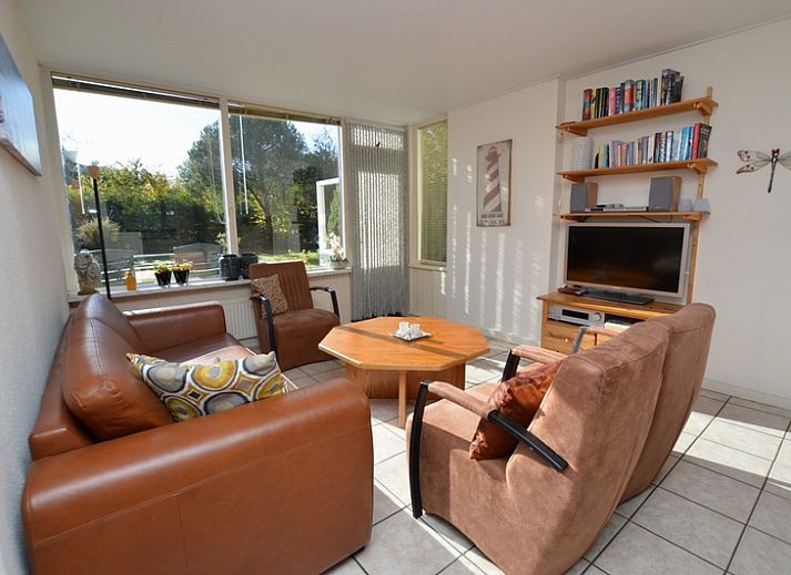 Ferienhaus de Parel 222 in De Dennen, Texel mit grossem Garten und Terrasse.