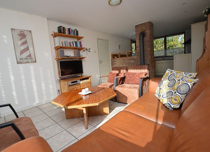 Ferienhaus de Parel 222 in De Dennen, Texel mit grossem Garten und Terrasse.