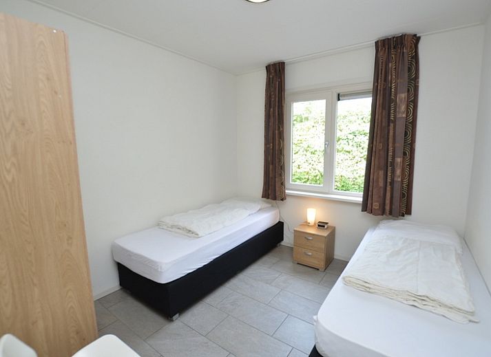 Helle Sitzecke im Tempelierweg 36 - Ogamu, Ferienhaus in De Dennen, Texel mit grossen Fenstern und Aussicht.