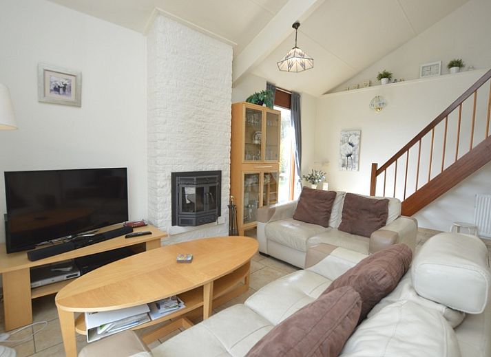 Bungalowpark Gortersmient vacation home Gortersmient 340 with sunny terrace in De Dennen, Texel, Wadden Islands.