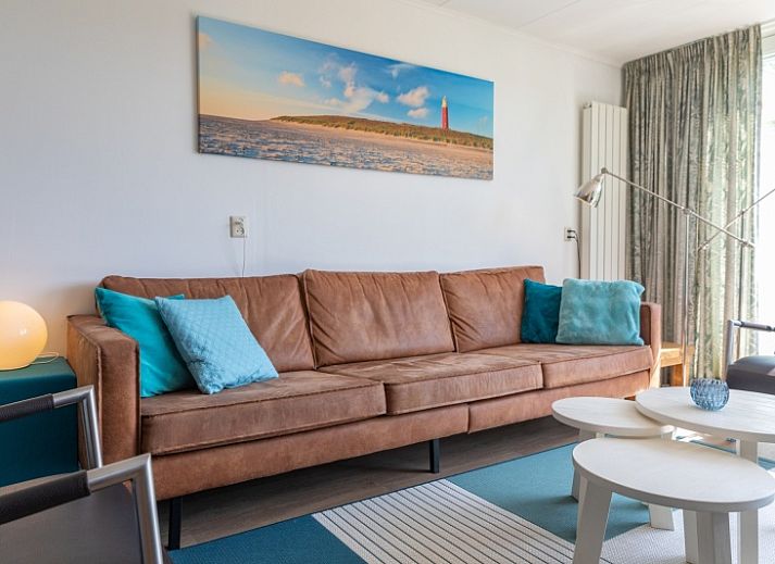 Enjoy the green surroundings at Bungalowpark De Parel - WELMOED, a vacation home in De Dennen, Texel with spacious garden.