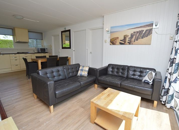 Ferienhaus de Parel 282 in De Dennen, Texel mit grossem Garten und Terrasse zum Entspannen in der Natur.