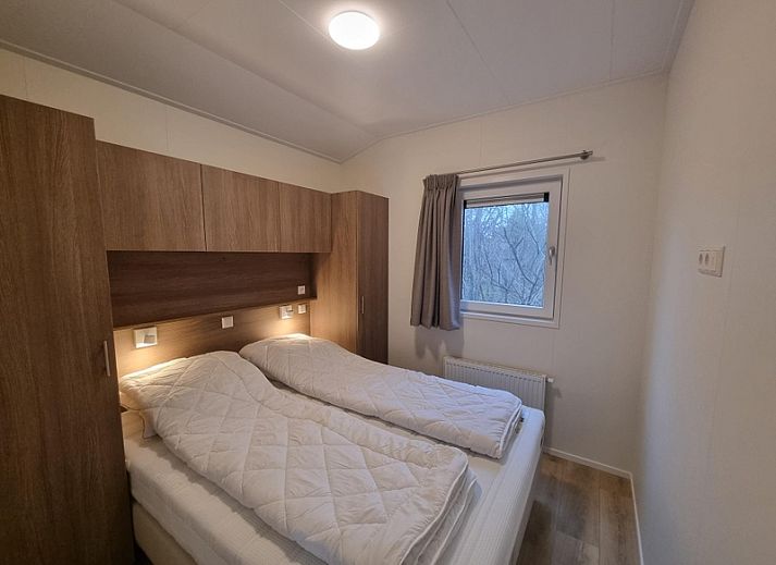 Gemuetliches Wohnzimmer mit offener Kueche im Vakantiepark de Bremakker, Weideveld 75, De Dennen, Texel.