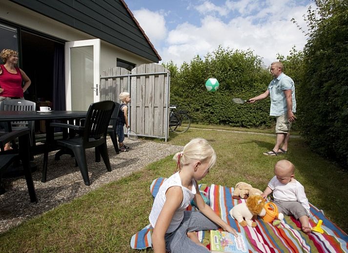 Type 2 - 6 persoons vakantiehuis in De Dennen, Texel met zonnige tuin en wandelpad.