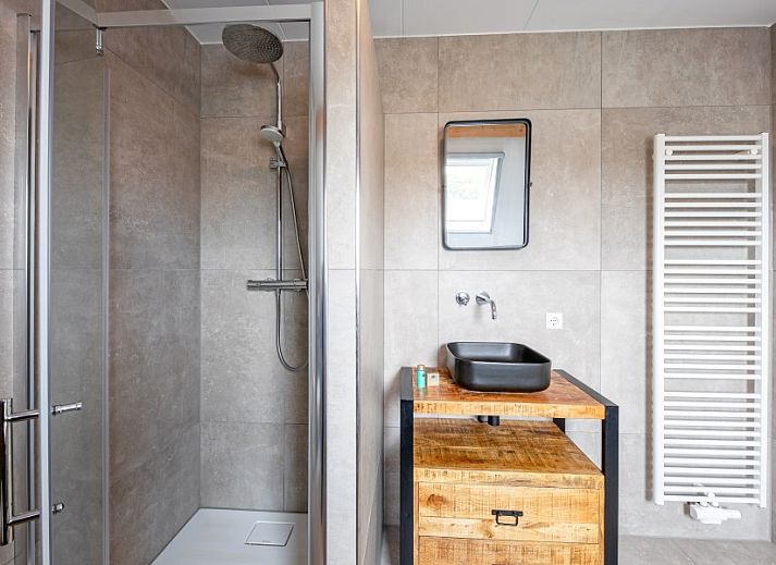 Gemuetliches Wohnzimmer in Wulpenweid 10 de Wulp, Ferienhaus De Dennen Texel mit viel Licht.