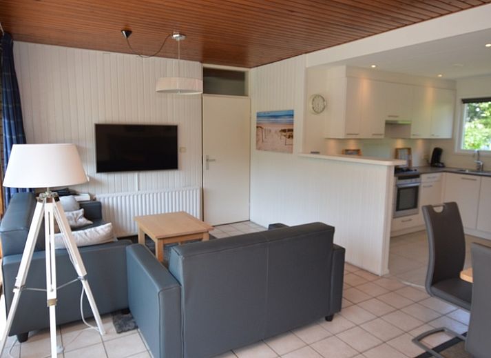 Vakantiehuis Tempelierweg 10 in De Dennen, Texel met ruime tuin en terras.