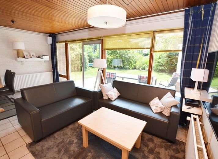 Vakantiehuis Tempelierweg 10 in De Dennen, Texel met ruime tuin en terras.