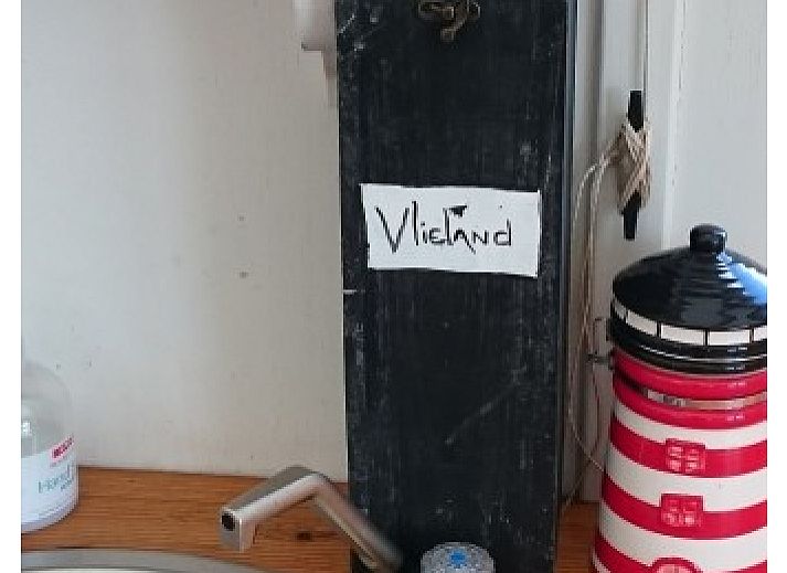 Gezellige keuken in De Hagedis tenthuis op Oost-Vlieland, Vlieland, Waddeneilanden.