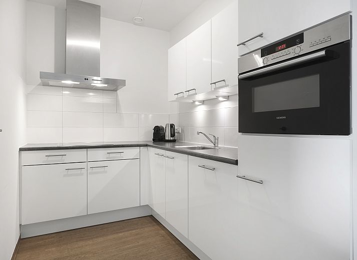 Exterior of Vlieduyn 2-person apartment in Oost-Vlieland, located in the Wadden Islands.