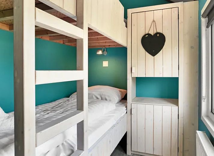 Guest house 030917 - Bungalow Terschelling - Schuttersbos | 2-4-persoons cottage | 2-4B