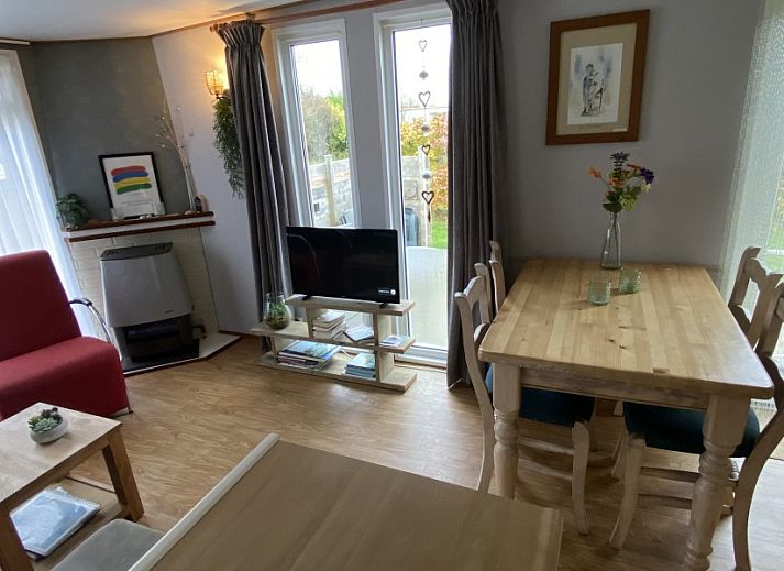 De Clochard nr 37 chalet met zonnige tuin in Midsland Noord, Terschelling, Waddeneilanden.