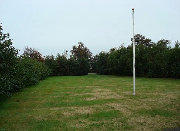 Bungalow Brunel in Midsland Noord op Terschelling met ruime tuin en terras.