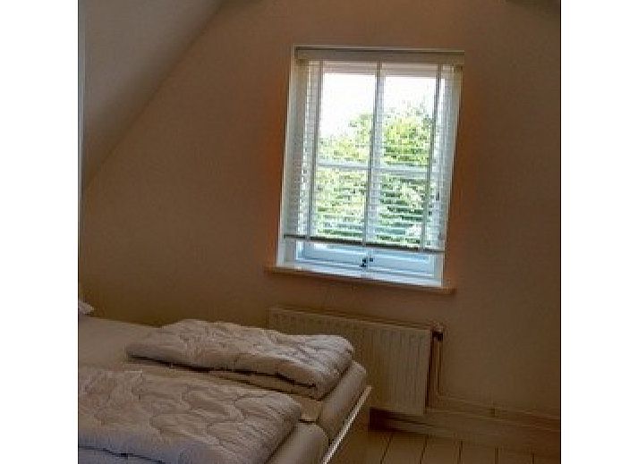 Charmantes Ferienhaus WadsEb.com in Klein Hoorn, Terschelling mit grossem Garten und moderner Veranda.