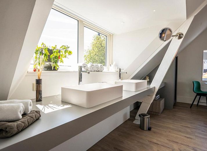 Guest house 040102 - Bed and Breakfast Texel - Gravenstraat