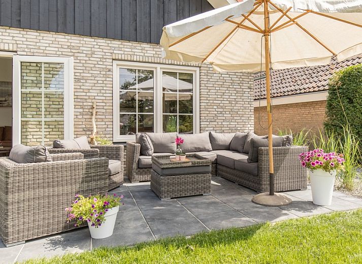 Schlafzimmer mit Bad in Chill on Ameland Ferienhaus Ballum.