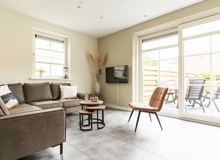 Storm Ameland vakantiehuis in Ballum met ruime tuin en terras op de Waddeneilanden.