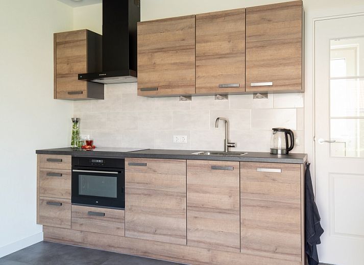 Storm Ameland vakantiehuis in Ballum met ruime tuin en terras op de Waddeneilanden.