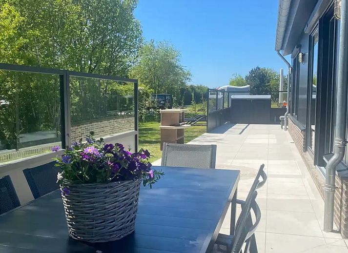 Guest house 040148 - Holiday property Ameland - Panda