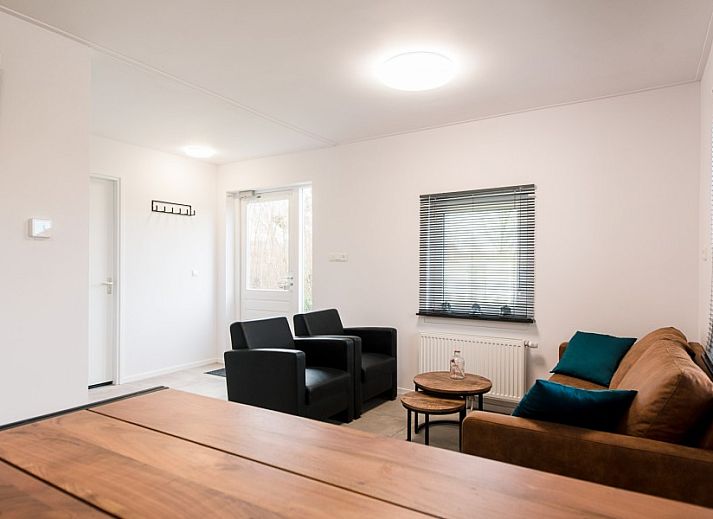 Moderne Kueche im Ferienhaus Onder de Pannen! in Hollum, Ameland, Waddeninseln.