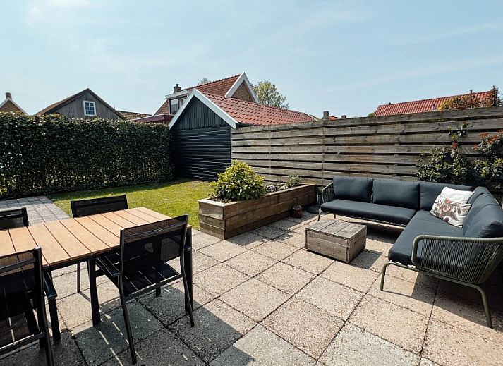 Guest house 0403137 - Bungalow Ameland - Naar de kust