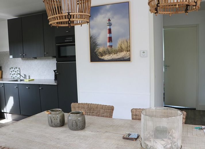 Strandjutter26 vakantiehuis in Hollum, Ameland met ruime tuin.