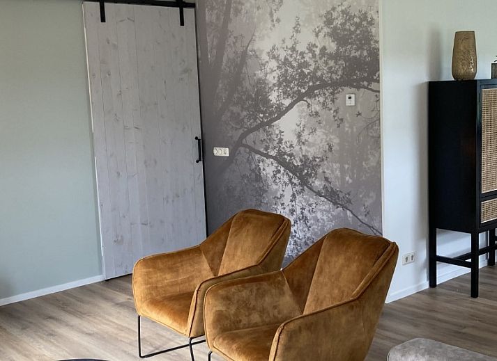 Zonnehoeve- zonnewende vakantiehuis met terras in Hollum, Ameland, Waddeneilanden.