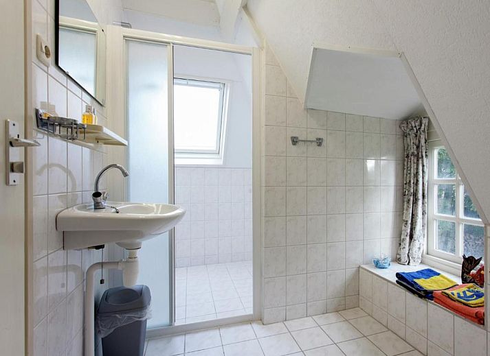 Guest house 040409 - Holiday property Ameland - Fairytale Cottage in Nes Friesland with garden and terrace