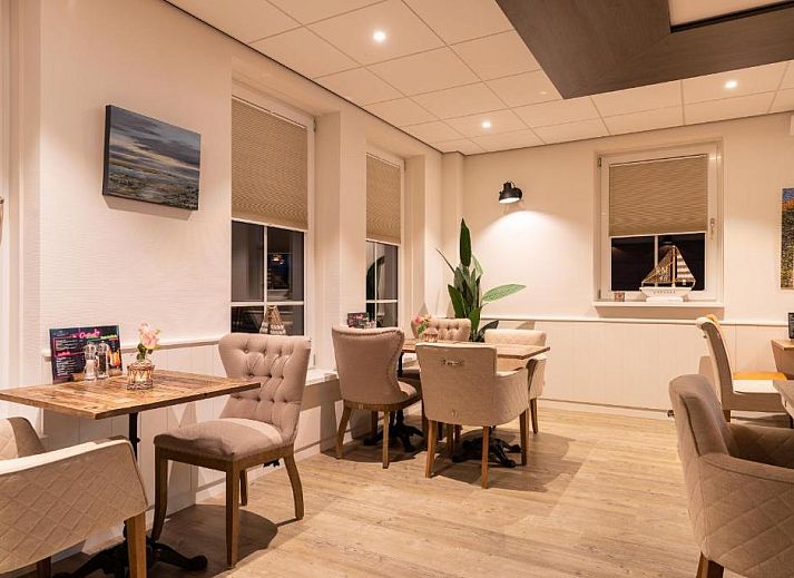 Verblijf 040416 - Vakantiewoning Ameland - Hotel Restaurant "Molenzicht"