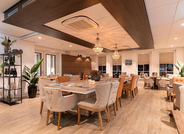 Verblijf 040416 - Vakantiewoning Ameland - Hotel Restaurant "Molenzicht"