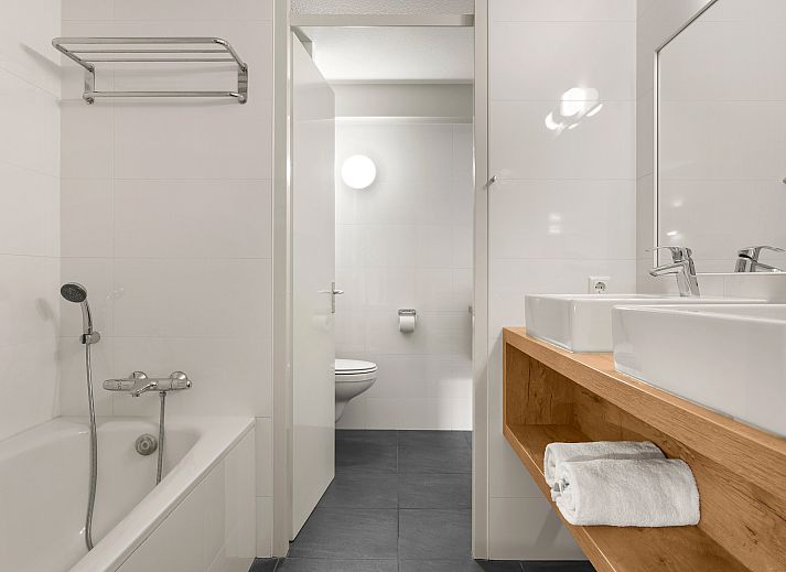 Verblijf 040469 - Bungalow Ameland - Ameland State | 4-persoons appartement | 4CA