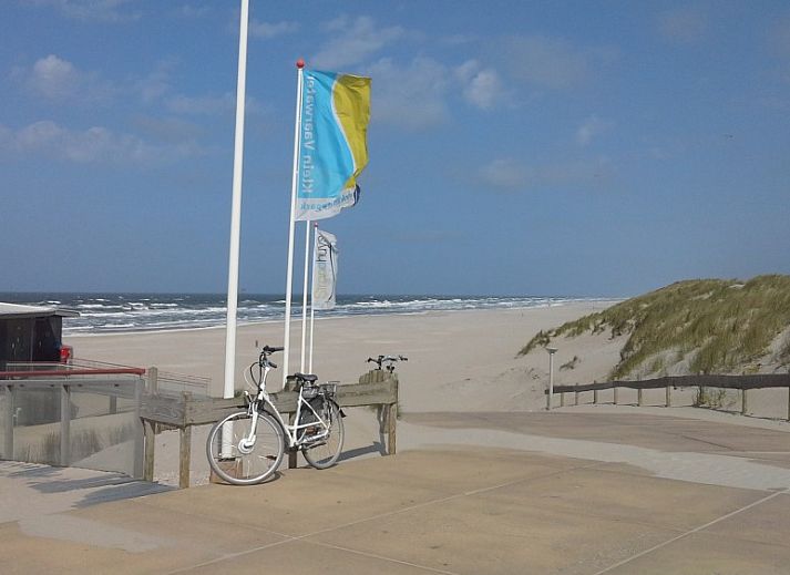 Das Protter-Chalet in Buren, Ameland, bietet ein ruhiges Naturerlebnis auf den Watteninseln.