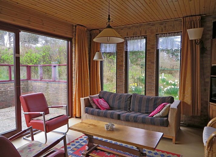 Vakantiehuis Duinrust in Schiermonnikoog met charmante buitenruimte en groene omgeving.