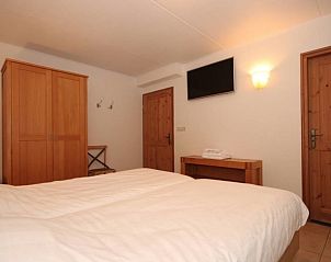 Guest house 01011028 - Holiday property Texel - 6 pers. luxe rolstoelvriendelijk villa 