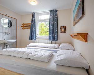 Zweites Schlafzimmer im Ferienhaus Slufterhoek 150, De Cocksdorp Texel.