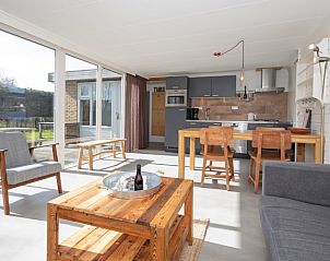 Offene Kche und Essbereich im Bungalowpark Tamarisk - Bungalow 202 - Tabula Rasa, ideales Ferienhaus auf Texel.