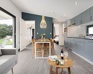 Komfortables Doppelzimmer im 6-Personen-Mobilheim Sluftervallei, De Cocksdorp, Texel.