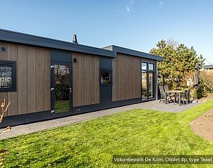 Chalet Typ Texel de Luxe in De Cocksdorp, Texel mit modernem ueren und Terrasse inmitten der Natur.