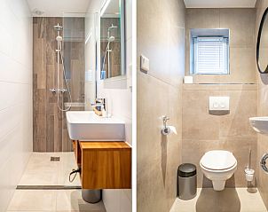 Sleek bathroom in Type C Apartment de Stoeterij, De Cocksdorp, Texel, with walk-in shower and separate toilet.