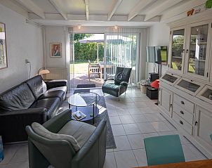 Gerumiges Wohnzimmer im Bungalowpark Slufteroord Holiday home 300, De Cocksdorp, Texel.