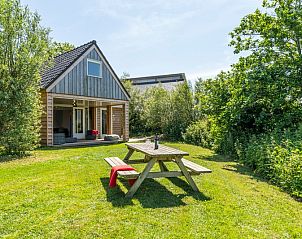 Ferienhaus Zeewinde in De Cocksdorp, Texel mit Sonnenterrasse und Picknicktisch. Ideal fr einen erholsamen Urlaub auf den Watteninseln.