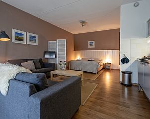 Gerumiger, offener Wohn- und Schlafbereich in Typ 3 - 2103, Ferienhaus in De Cocksdorp, Texel, ideal zum Entspannen.