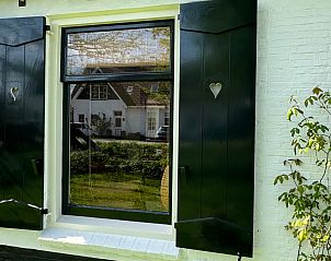 Gerumiger Garten von Paal 91 Texel, Ferienhaus in De Cocksdorp, ideal zum Entspannen.