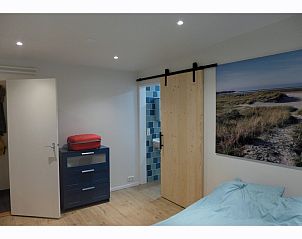 Attractively furnished bedroom in Bungalowpark Slufteroord - Holiday home Slufteroord 312, Texel.